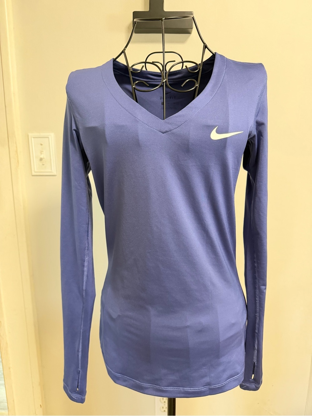 Nike Dri-FIT Long-Sleeve V-Neck Top - Purple women’s size S
